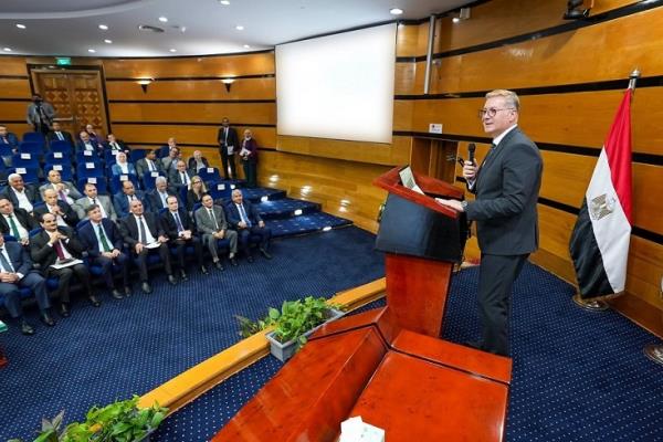 مصر تطرح مزايدة عالمية للبحث عن البترول والغاز في 14 منطقة